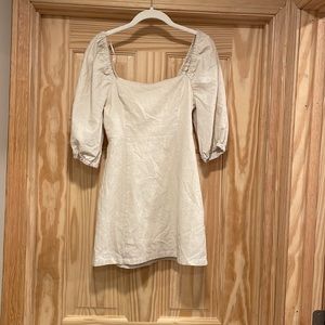 All in Favor Babydoll Minidress XS Linen 
All in Favor